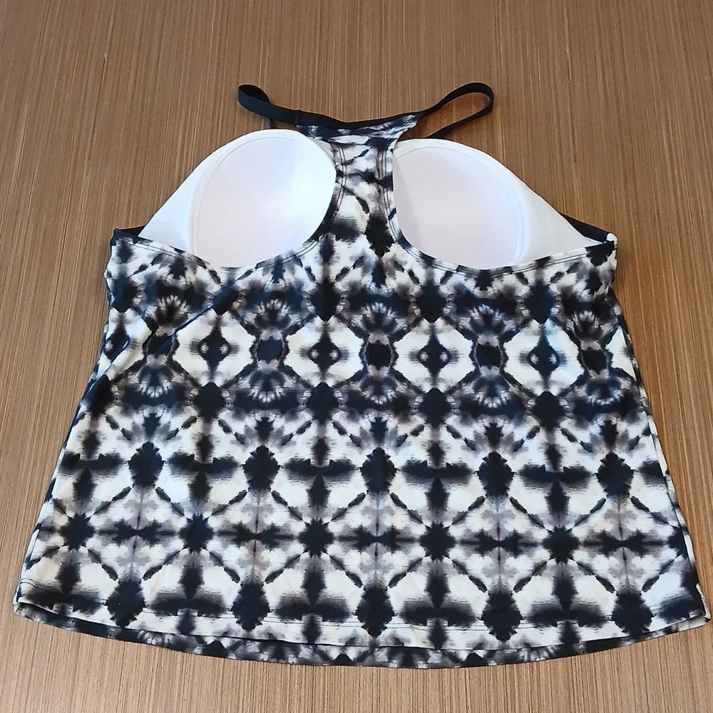 SOUTH POINT High Neck Print Tankini Top SZ 16 - Picture 3 of 5